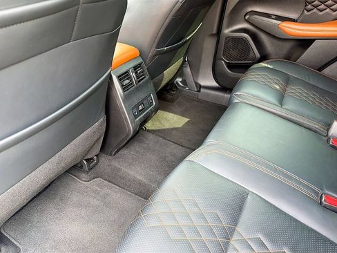 Used 2022 Mitsubishi Outlander SEL AWD/4WD image 26