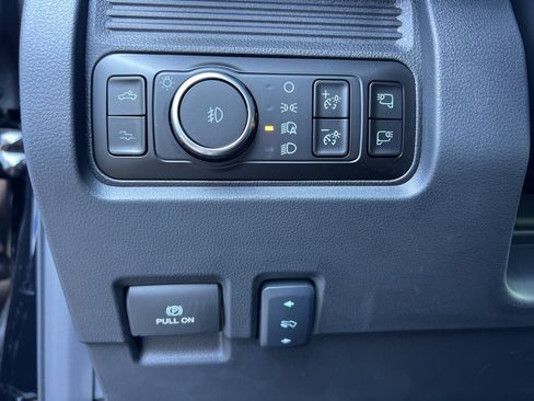 New 2026 Ford F250 Platinum image 15