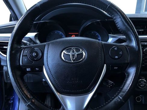 Used 2015 Toyota Corolla S FWD image 17