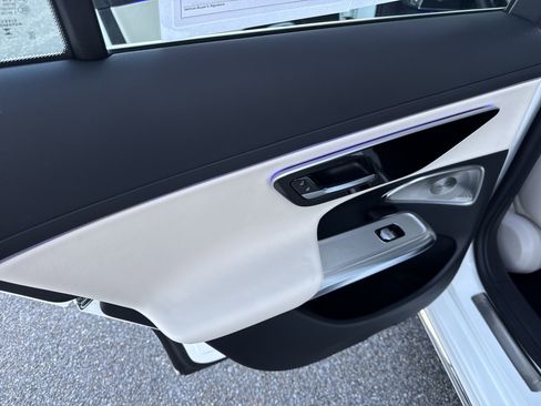 Certified 2024 Mercedes-Benz E 350 4MATIC Sedan image 11