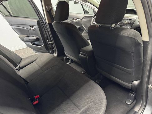 Used 2013 Honda Civic LX image 49