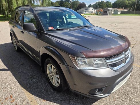 Used 2014 Dodge Journey SXT w/ Flexible Seating Group FWD image 14