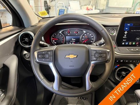 Used 2026 Chevrolet Blazer LT w/ Convenience Package AWD/4WD image 6