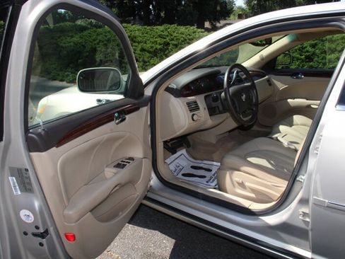 Used 2008 Buick Lucerne CXL FWD image 5