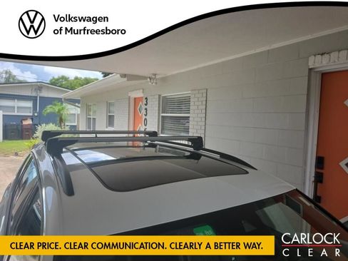 Used 2023 Volkswagen Tiguan SE R-Line FWD image 9
