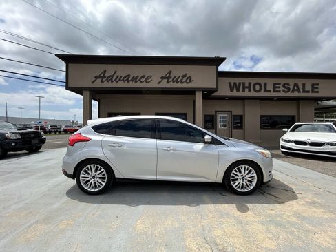 Used 2015 Ford Focus Titanium image 1