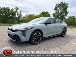 Used 2025 Kia K4 GT-Line w/ GT-Line Premium Package FWD video 1