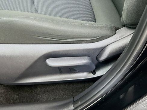 Used 2024 Toyota RAV4 LE image 11