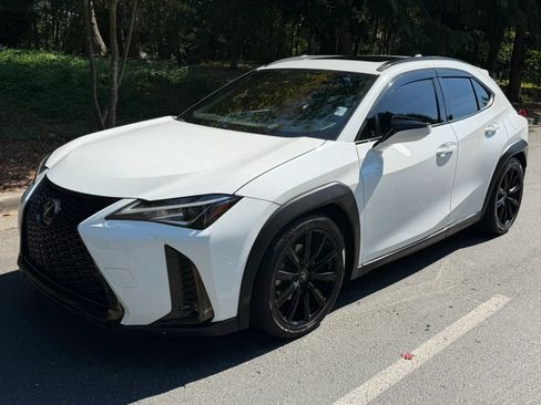 Used 2019 Lexus UX 200 F Sport w/ F Sport Premium Package FWD image 13