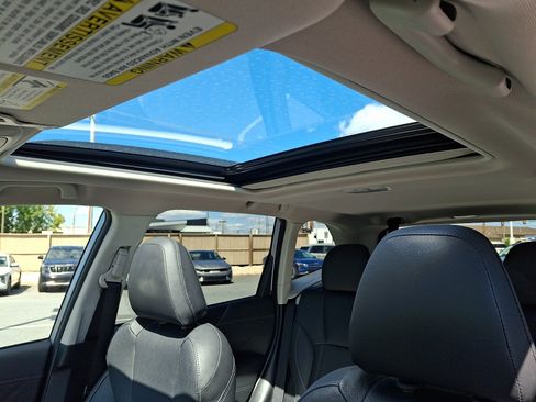 Used 2019 Subaru Forester Touring AWD/4WD image 14