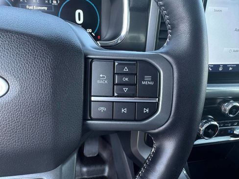 Used 2022 Ford F150 Lariat image 18