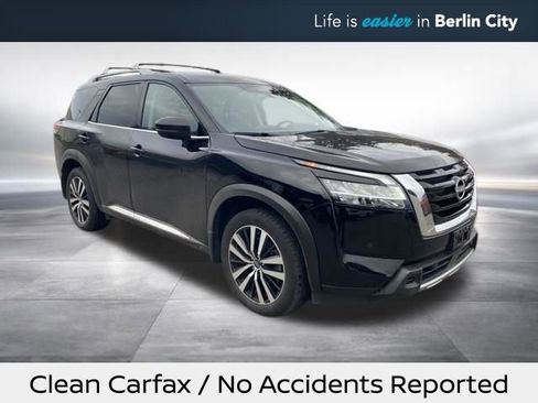 Certified 2023 Nissan Pathfinder Platinum image 1