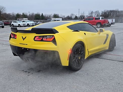 Used 2016 Chevrolet Corvette Z06 w/ 3LZ Preferred Equipment Group image 6