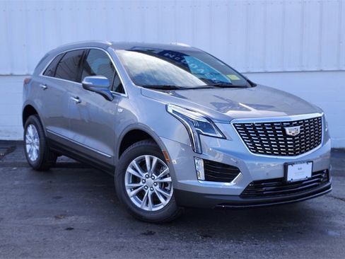 New 2026 Cadillac XT5 Luxury image 1