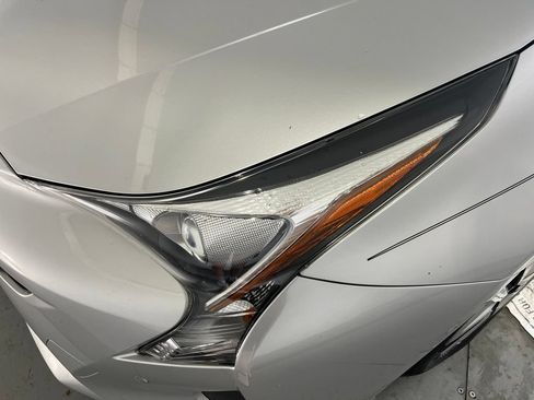 Used 2017 Toyota Prius Two w/ Prius Two Safety Plus Package FWD image 36