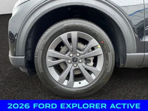New 2026 Ford Explorer Active w/ Active Comfort Package image 14