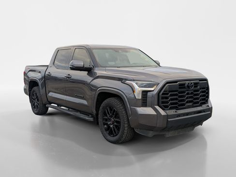 Used 2023 Toyota Tundra SR5 image 2