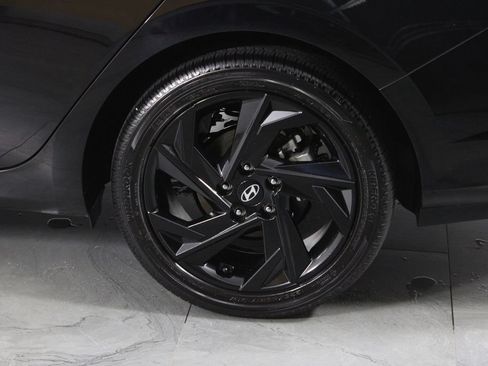 Certified 2026 Hyundai Elantra SEL Sport Premium w/ Cargo Package FWD image 15