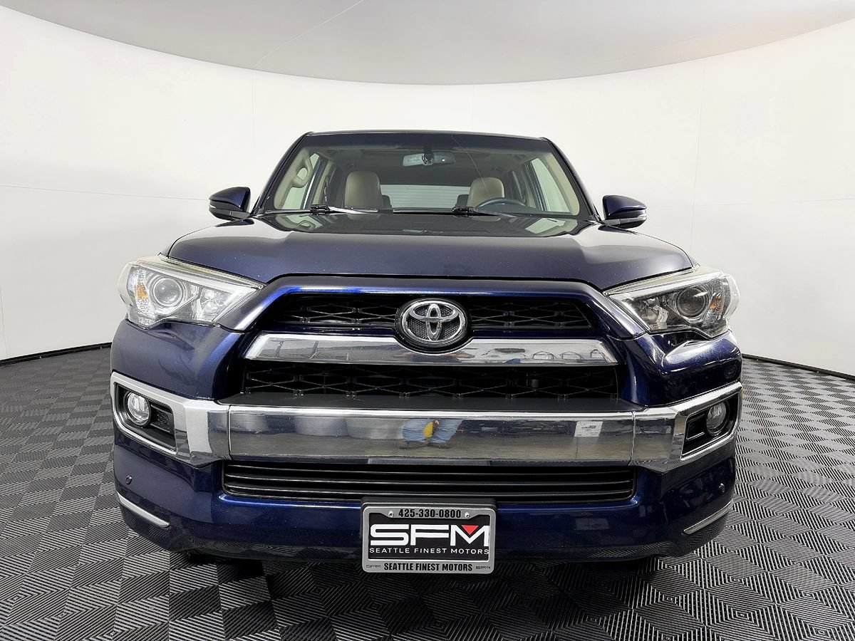 Used 2015 Toyota 4Runner Limited AWD/4WD image 4