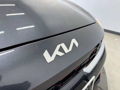 Used 2023 Kia Forte GT-Line image 37