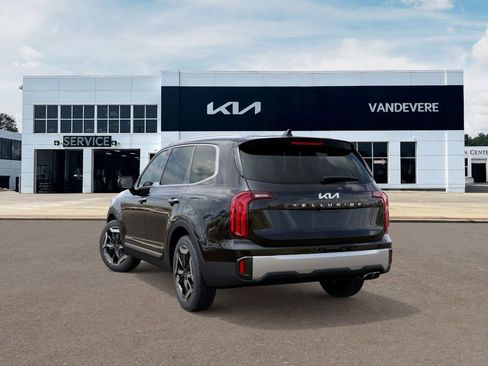 New 2025 Kia Telluride S image 4