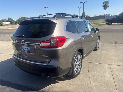 Used 2021 Subaru Ascent Premium w/ Sport Package AWD/4WD image 5