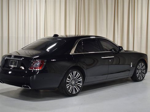 Certified 2024 Rolls-Royce Ghost image 2