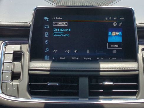 Used 2022 Chevrolet Suburban High Country AWD/4WD image 21