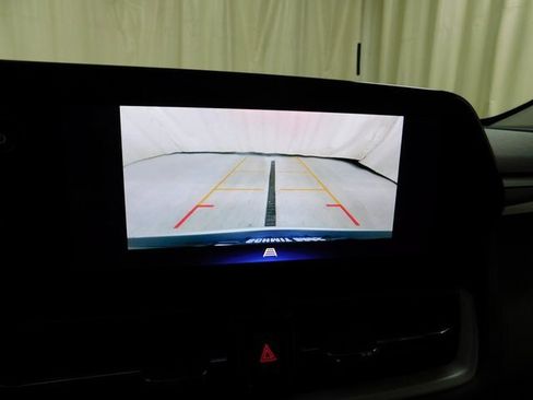 Used 2025 Chevrolet TrailBlazer LT image 30