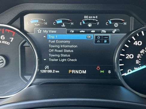 Used 2020 Ford F150 Lariat w/ Equipment Group 502A Luxury AWD/4WD image 12