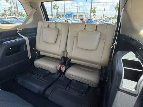 Used 2024 Toyota 4Runner Limited AWD/4WD image 11