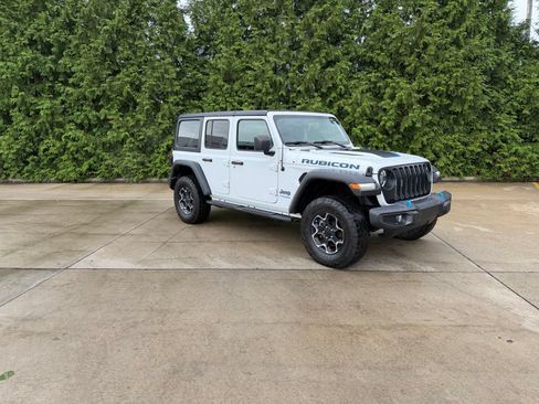 Used 2022 Jeep Wrangler Unlimited Rubicon 4xe w/ Cold Weather Group AWD/4WD image 1