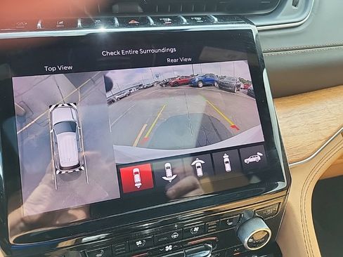 Used 2021 Jeep Grand Cherokee L Summit AWD/4WD image 16