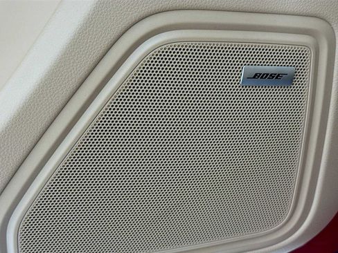 New 2026 Porsche Macan S image 12