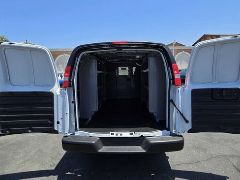 New 2025 Chevrolet Express 2500 w/ Driver Convenience Package image 22