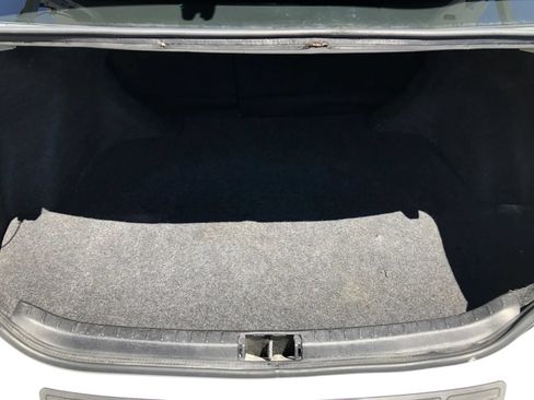 Used 2018 Toyota Corolla SE w/ Carpet Mat Package (TMS) FWD image 31