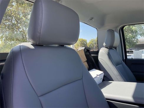 New 2025 Ford F550 4x4 Regular Cab Super Duty image 23