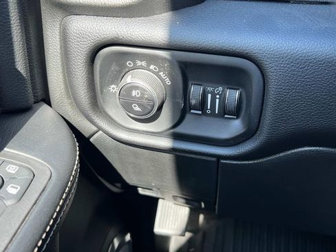 New 2025 RAM 2500 Laramie image 24