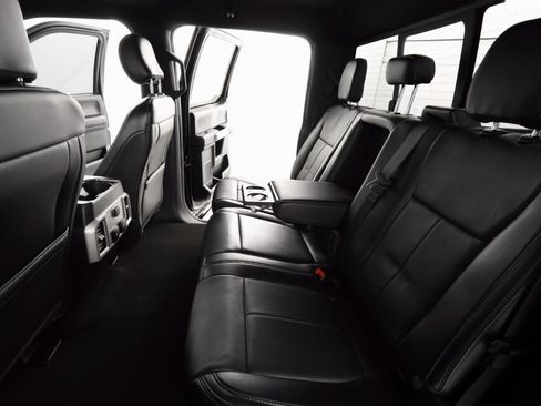 Used 2019 Ford F150 Lariat image 25