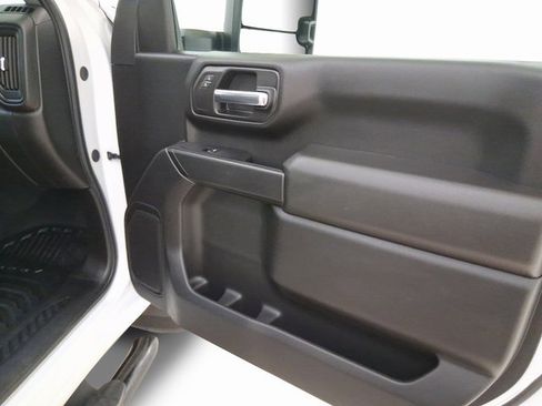 Used 2025 Chevrolet Silverado 2500 W/T w/ WT Convenience Package image 15