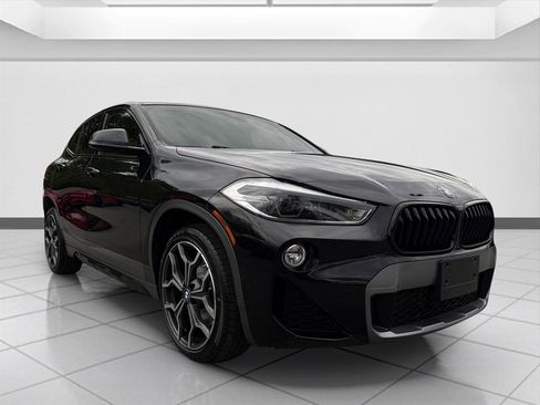 Used 2018 BMW X2 xDrive28i w/ M SportX Package AWD/4WD image 5