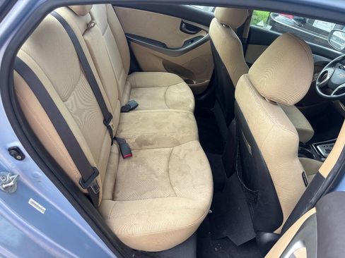 Used 2013 Hyundai Elantra GLS w/ Preferred Pkg FWD image 15