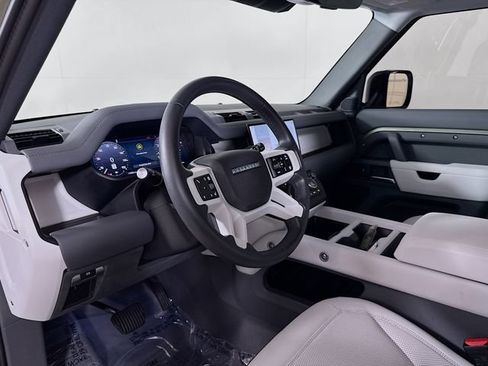 Certified 2025 Land Rover Defender 110 S AWD/4WD image 9