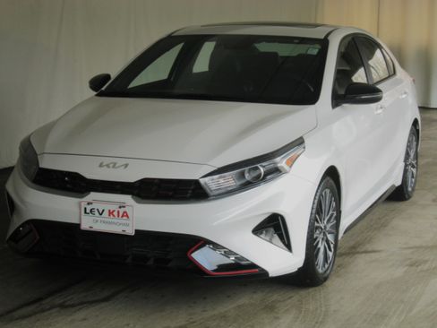 Used 2022 Kia Forte GT-Line w/ GT-Line Premium Package image 24