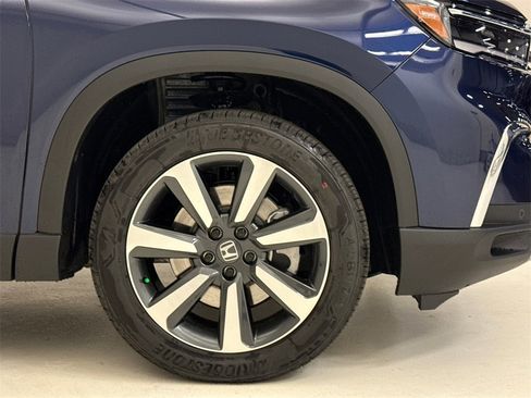 New 2025 Honda Pilot Elite image 7