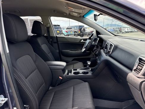 Used 2017 Kia Sportage LX AWD/4WD image 12