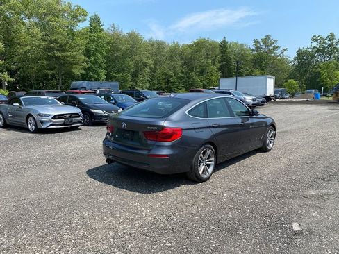 Used 2018 BMW 330i Gran Turismo xDrive image 5
