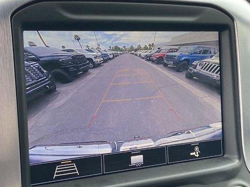 Used 2020 GMC Sierra 1500 SLT w/ SLT Premium Plus Package AWD/4WD image 11