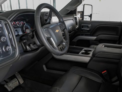 Used 2016 Chevrolet Silverado 2500 LTZ w/ Duramax Plus Package AWD/4WD image 14
