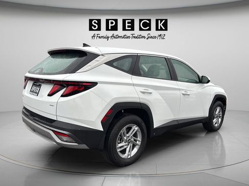 Certified 2025 Hyundai Tucson SE AWD/4WD image 5